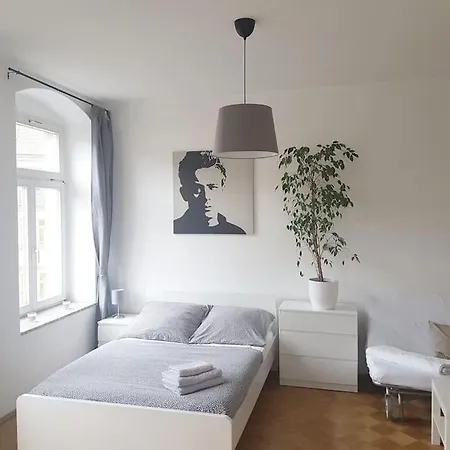 In Neustadt Louisenstrasse * 德累斯顿