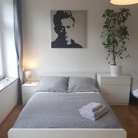 In Neustadt Louisenstrasse 德累斯顿
