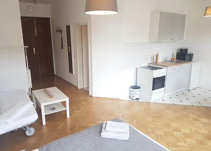 In Neustadt Louisenstraße * Dresden